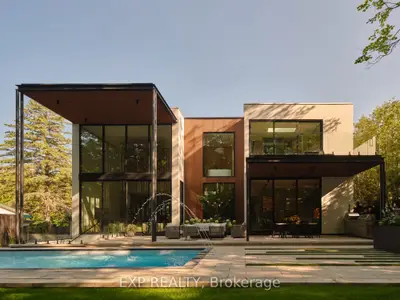 105 Park Crescent, Richmond Hill, On L4e 3j5