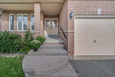 9 Emily Court, Richmond Hill, On L4e 4e5