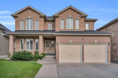 9 Emily Court, Richmond Hill, On L4e 4e5