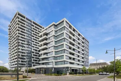 38 Water Walk Drive 327, Markham, On L3r 6m8
