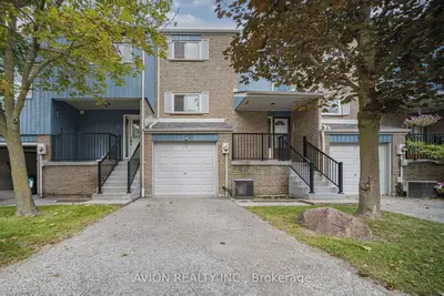 646 Village Parkway 23, Markham, On L3r 2s7