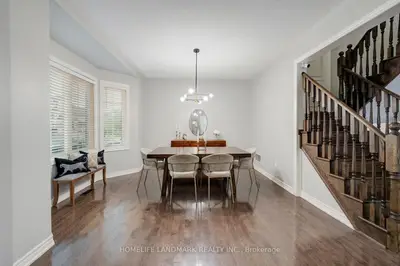 298 West Lawn Crescent, Whitchurch-stouffville, On L4a 1x3