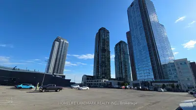 2900 Highway 7 Road 2205, Vaughan, On L4k 0g3