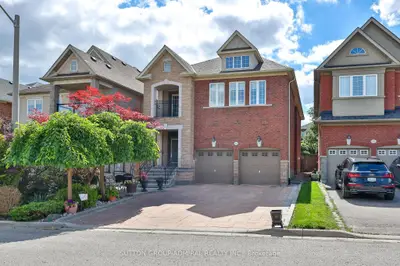 35 Strauss Road, Vaughan, On L4j 8z6