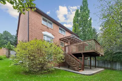 38 Rosemount Avenue, Markham, On L3t 6s7