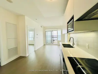 15 Water Walk Drive 1701, Markham, On L6g 0g2