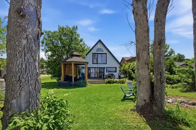 26 Burnie Road, Georgina, On L0e 1n0