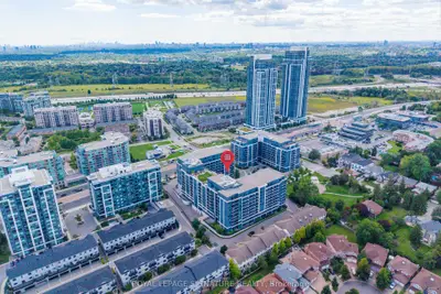 372 Highway 7 120, Richmond Hill, On L4b 0c6