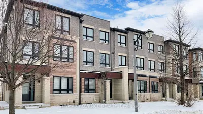 4 Carole Bell Way, Markham, On L6e 0w2