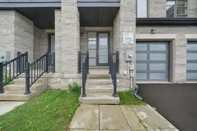 332 Laplante Street, Newmarket, On L3x 0m5