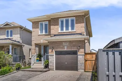 352 Miller Park Avenue, Bradford West Gwillimbury, On L3z 4h5