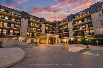 8026 Kipling Avenue 305, Vaughan, On L4l 2a1