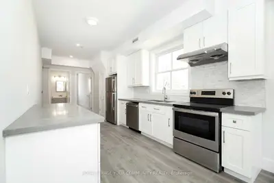 352 Main Street N 2a, Markham, On L3p 1z1