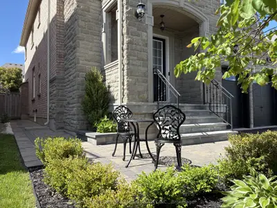 32 Nicort Road, King, On L7b 0b6