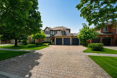 19 Springbrook Drive, Richmond Hill, On L4b 3r9