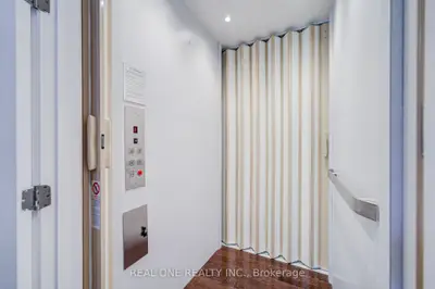 421 Flamingo Road, Vaughan, On L4j 8l4