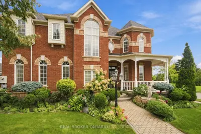 33 Pascoe Drive, Markham, On L6b 1c4