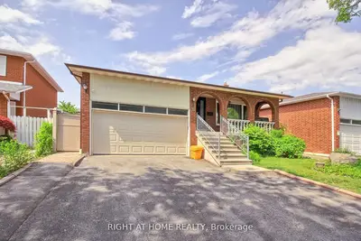 37 Cherry Hills Road #02, Vaughan, On L4k 1m2