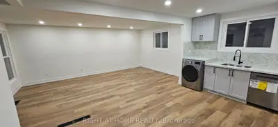38 Jasper Drive Main Floor, Aurora, On L4g 3b9