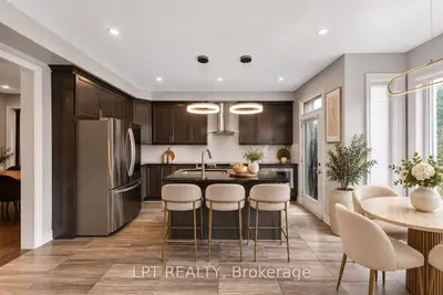 33 Mondial Crescent, East Gwillimbury, On L9n 0s1