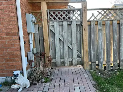 Bsmt 50 Coppard Ave, Markham, On L3s 2n3