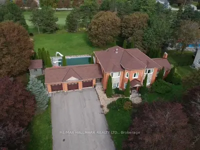 11 Sleepy Hollow Lane, Whitchurch-stouffville, On L4a 3g7