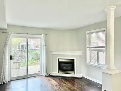 137 Kimono Crescent, Richmond Hill, On L4s 2a5