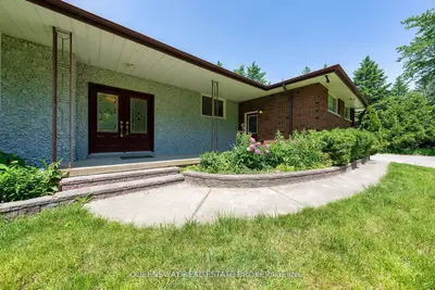 1268 15th Side Road, King, On L7b 1k5