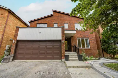 39 Millcroft Way, Vaughan, On L4j 6p2