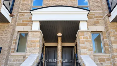 11 Dunsheath Way 1214, Markham, On L6b 0a3