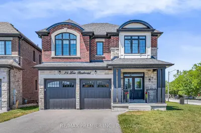 25 Low Boulevard, Uxbridge, On L9p 1w7