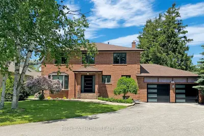 350 Sunset Beach Road, Richmond Hill, On L4e 3h9