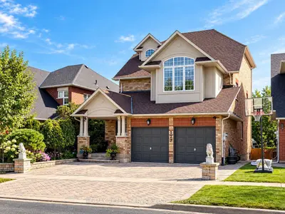 127 Russell Jarvis Drive, Markham, On L3s 4b3