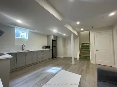 25 Bitola Drive Lower Level, Markham, On L6e 0m6