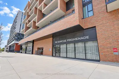 38 Simcoe Promenade N C503, Markham, On L6g 0h7