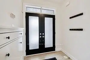 24 Harold Lawrie Lane, Markham, On L3t 0g1