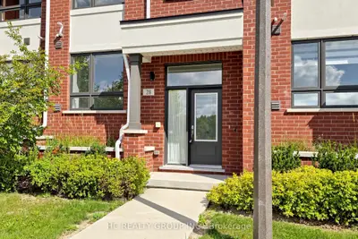 28 Nine Mile Lane, Richmond Hill, On L4c 5s6