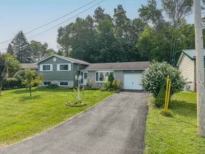 21 Ashburton Crescent, Essa, On L0m 1b0