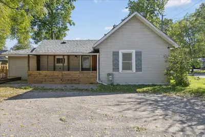 28 St James Street, Georgina, On L0e 1r0