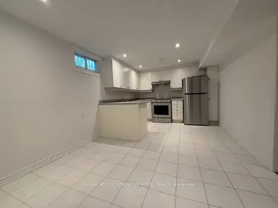 66 Foundry Crescent Lower, Markham, On L3p 6n7