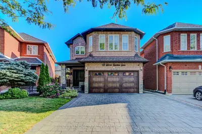 43 Water Garden Lane, Vaughan, On L4h 1n2