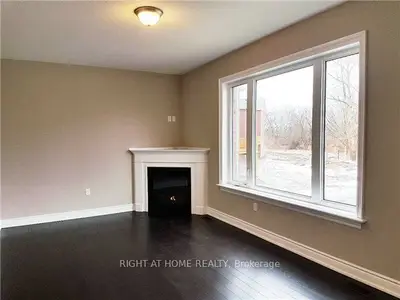 11 Richmond Park Drive, Georgina, On L4p 0h2