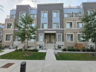 151 Honeycrisp Crescent 176, Vaughan, On L4k 0n7