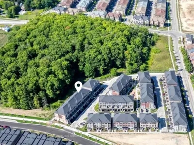 11 Traulsen Way, Markham, On L6b 0v2