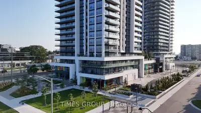 12 Gandhi Lane 2712, Markham, On L3t 0g8