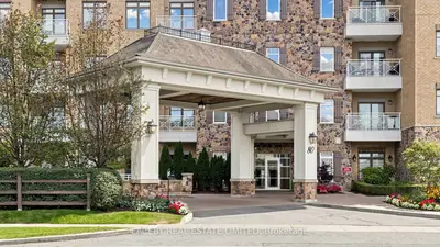80 Burns Boulevard 319, King, On L7b 0b3