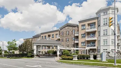 80 Burns Boulevard 319, King, On L7b 0b3