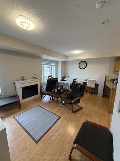 306 John Street 280, Markham, On L3t 0a7