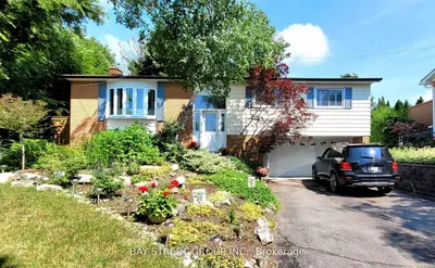 37 Sir Bodwin Place Lower, Markham, On L3p 2x7