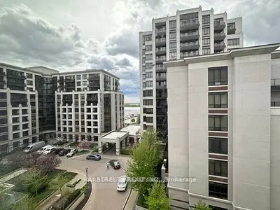 33 Clegg Road D805, Markham, On L6g 1e1